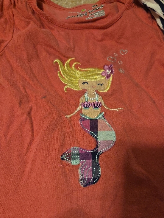 2T Girl Bundle - Picture 2 of 3